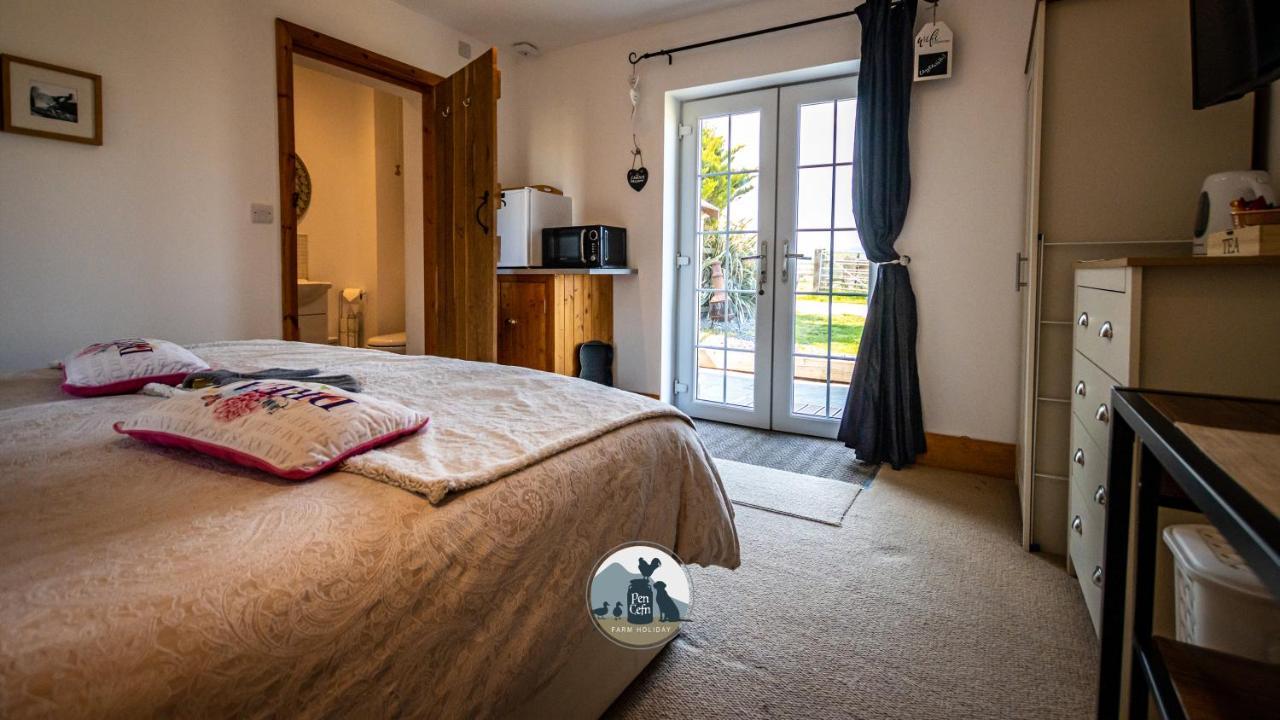 Conwy Pen Cefn Farm Holiday อะแบร์เกล ภายนอก รูปภาพ